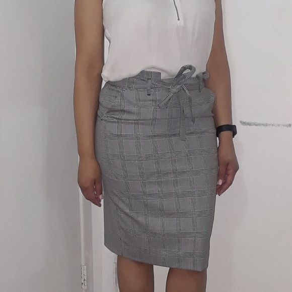 Machine Washable Tie Waist Plaid Pencil Skirt - Picture 4 of 8